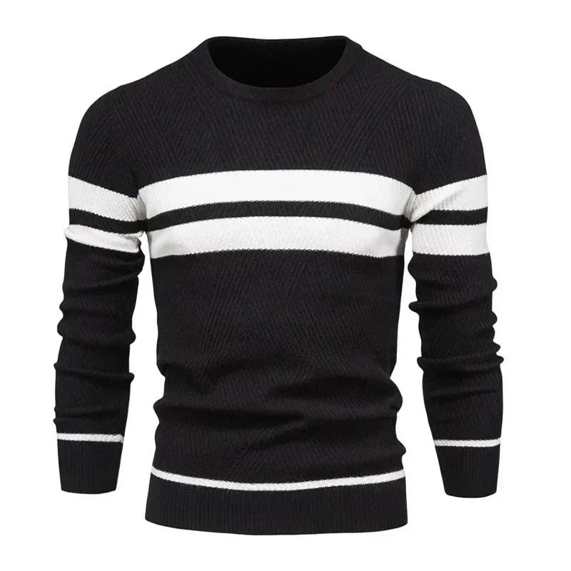 Suéter Masculino em Lã Piannaro PN176 com modelagem slim fit e gola redonda.