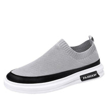 Tênis Masculino Piannaro PN244 em preto e cinza, elegante e versátil.