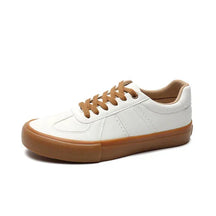 Tênis Masculino em Camurça Piannaro PN257 com design moderno e elegante.