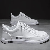 Tênis Masculino em Couro Piannaro PN241 com design elegante e confortável.