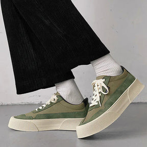 Tênis Masculino em Couro Piannaro PN263 com design moderno e minimalista.