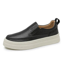 Tênis Masculino em Couro Piannaro PN259 com design moderno e sofisticado.