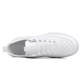 Tênis Masculino Piannaro PN256 com design minimalista e solado reto.