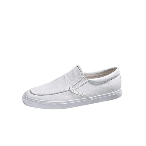 Tênis Masculino Slip On em Couro Piannaro PN285 nas cores preto, branco e caramelo.