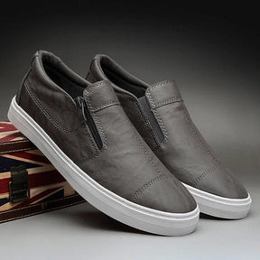 Tênis Masculino Slip On Piannaro PN329 em couro premium com design moderno.